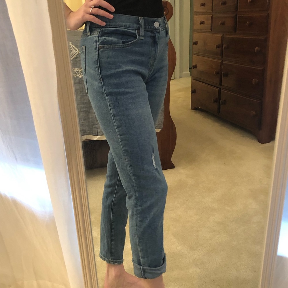 GAP Best Girlfriend Mid Rise Jeans